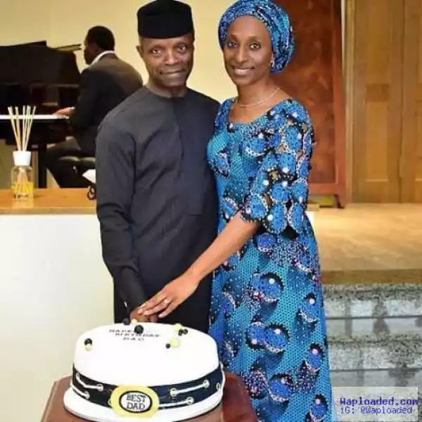Kiki shares a photo of VP Yemi Osinbajo cutting his birthday cake with wife, Dolapo